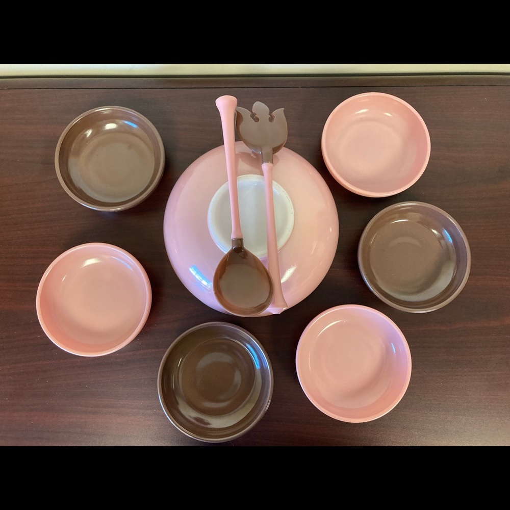 Hazel Atlas pink platonite salad set - 9 pieces